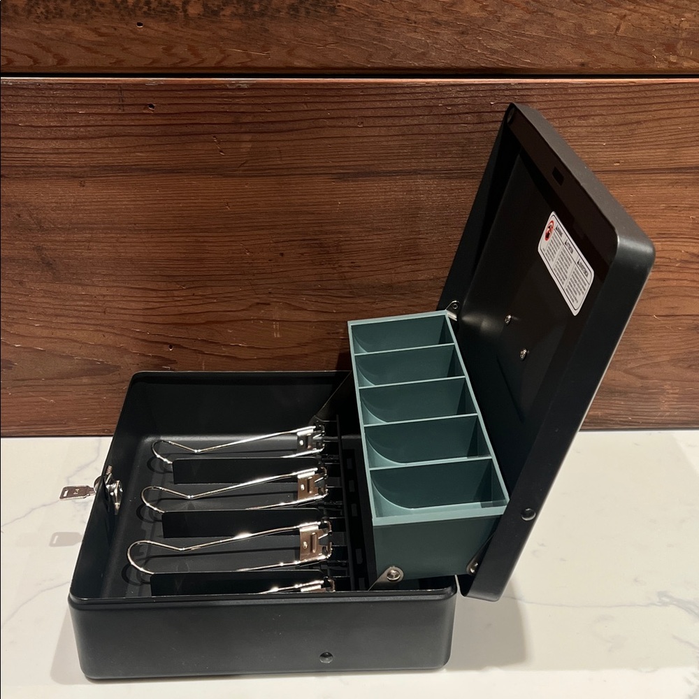 🔥‼️Black Cash Box with Coin Tray‼️🔥 - Picture 6 of 7